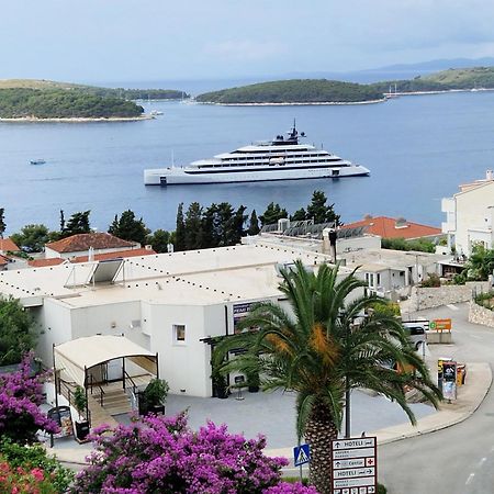 Apartmens Spiko 2 Hotell Hvar Town Exteriör bild