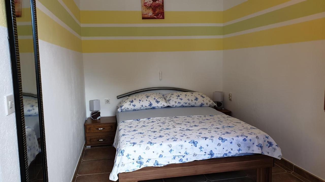 Apartmens Spiko 2 Hotell Hvar Town Exteriör bild