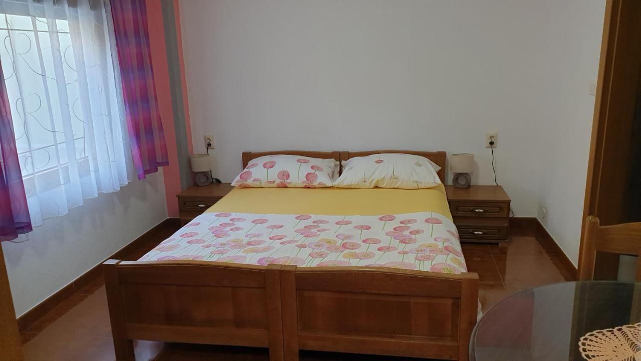 Apartmens Spiko 2 Hotell Hvar Town Exteriör bild