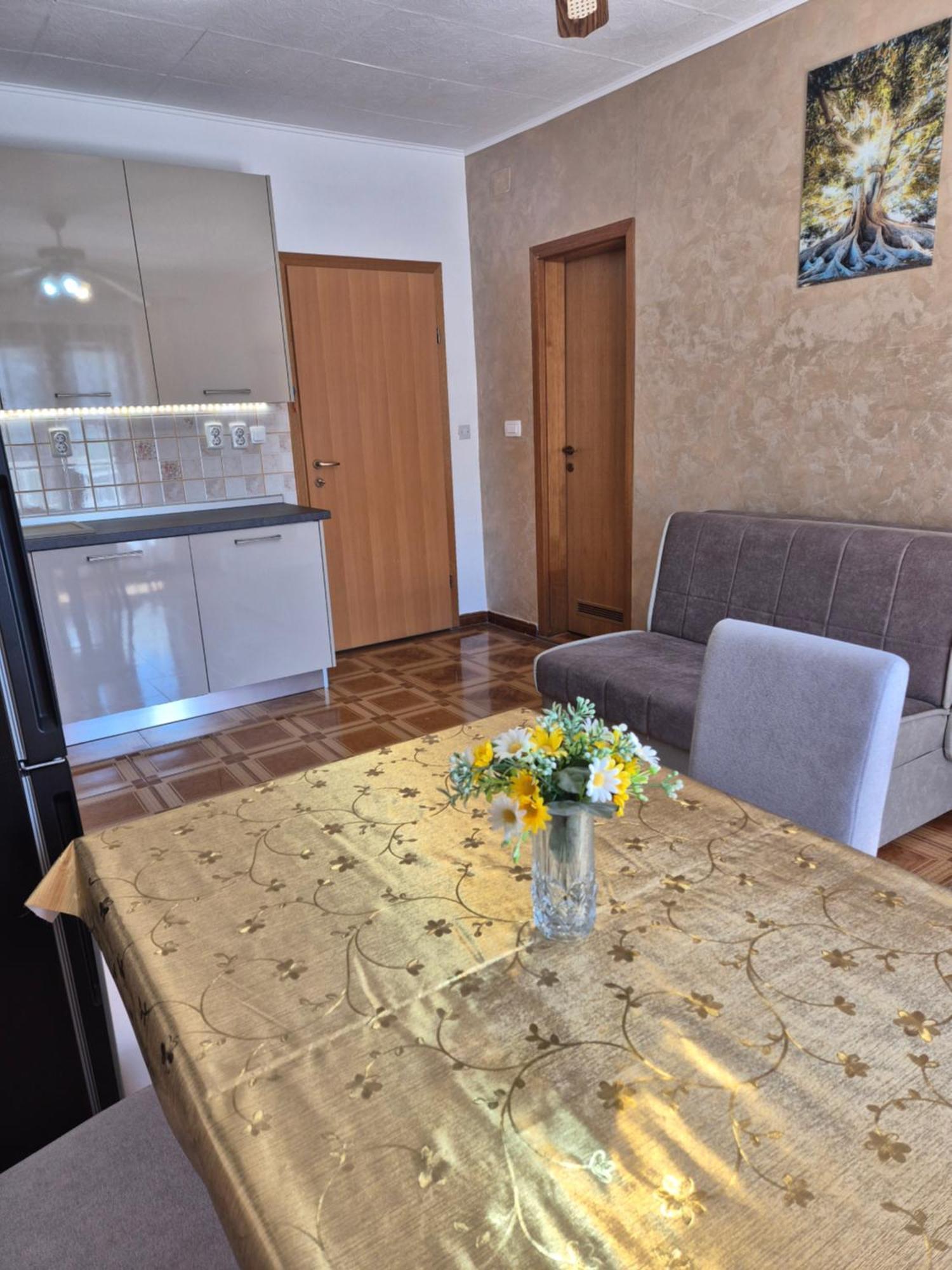 Apartmens Spiko 2 Hotell Hvar Town Exteriör bild
